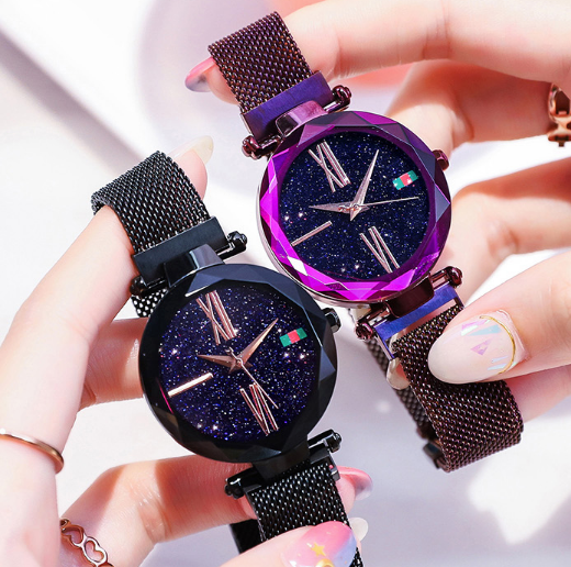 Classy Roman Numeral Magnetic Wristwatch